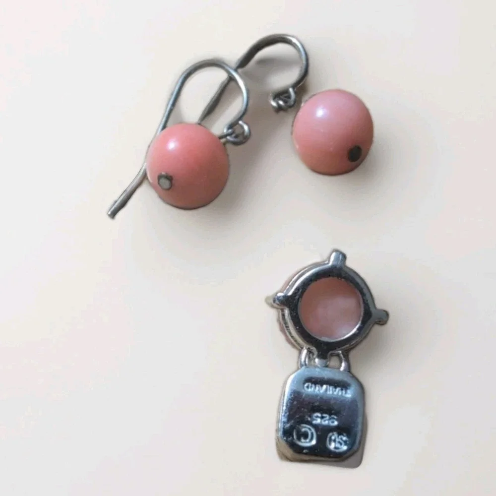 Vtg Sterling 925 Angel‎ Skin Pink Coral Beaded Necklace, Charm, Earrings 3pc Set